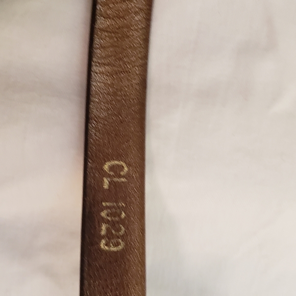 Louis Vuitton Bronze strappy sandals - Picture 9 of 15